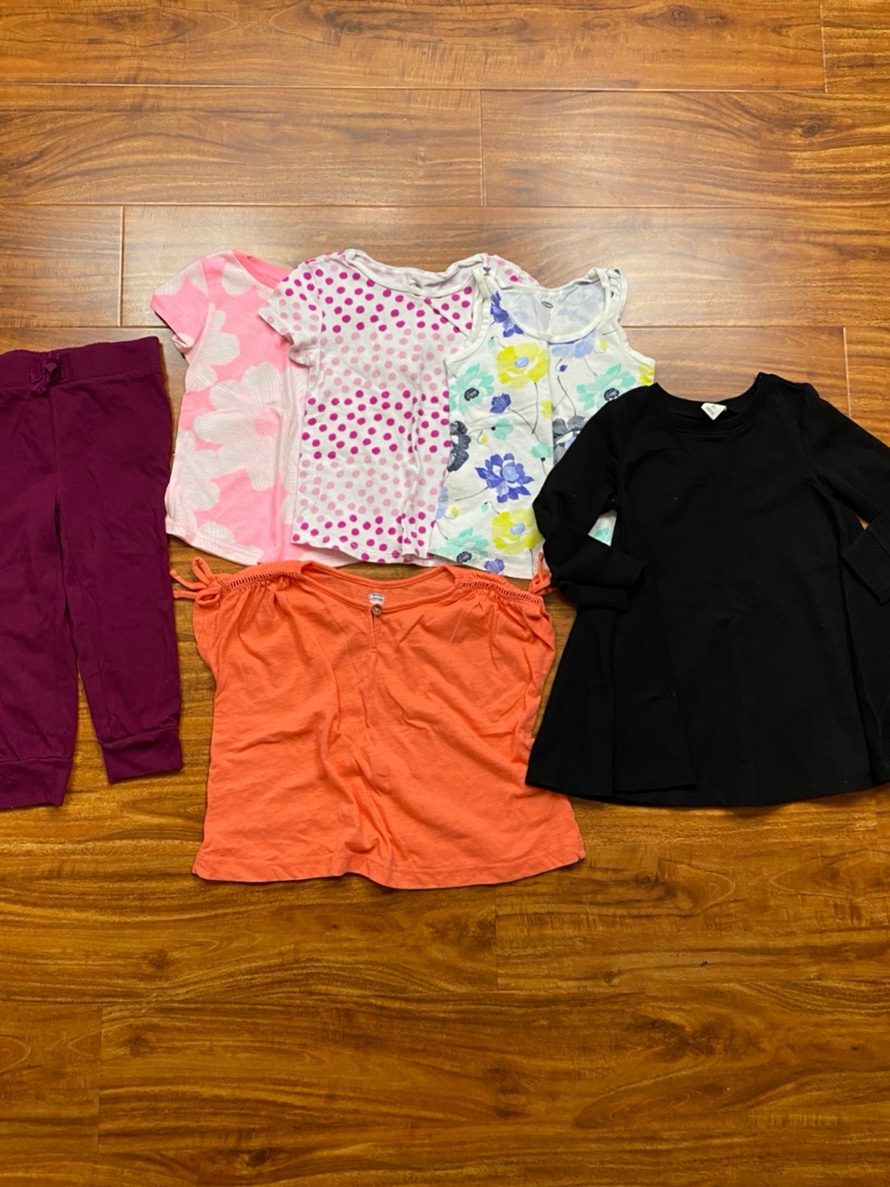 Old Navy Girls T-Shirts + Tank Top + Jogger + Sweatshirt Dress Size 2T Casual